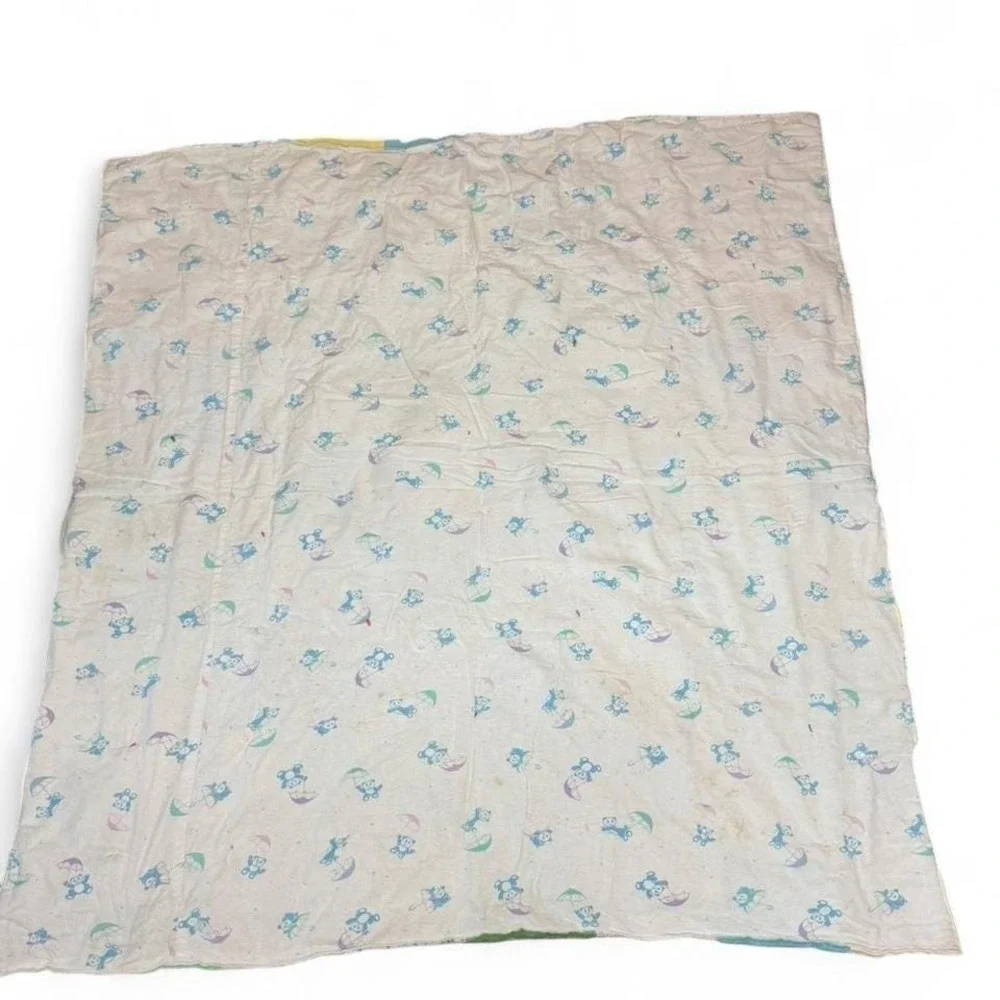 Vintage Multicoloured hand tied‎ patchwork quilt with a retro vibe